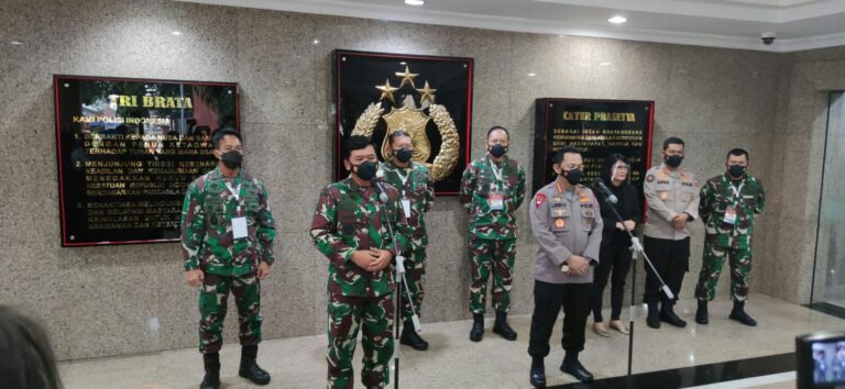 Rapim TNI-POLRI 2021, Solidkan Barisan Kawal Vaksinasi Hingga Pulihkan Ekonomi Nasional