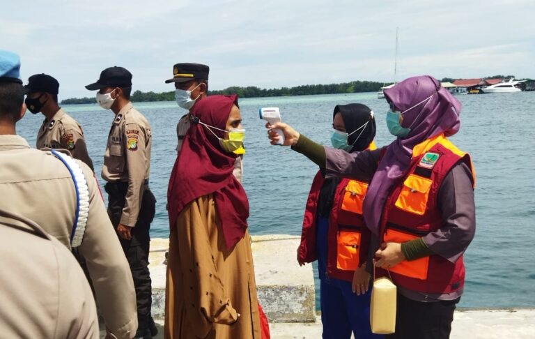 361 Wisatawan Tiba di Pulau Harapan dan Pulau Pramuka Dapat Pengawasan ProKes Ketat Dari Personel Ops Lilin Jaya-2021 Kep Seribu Utara