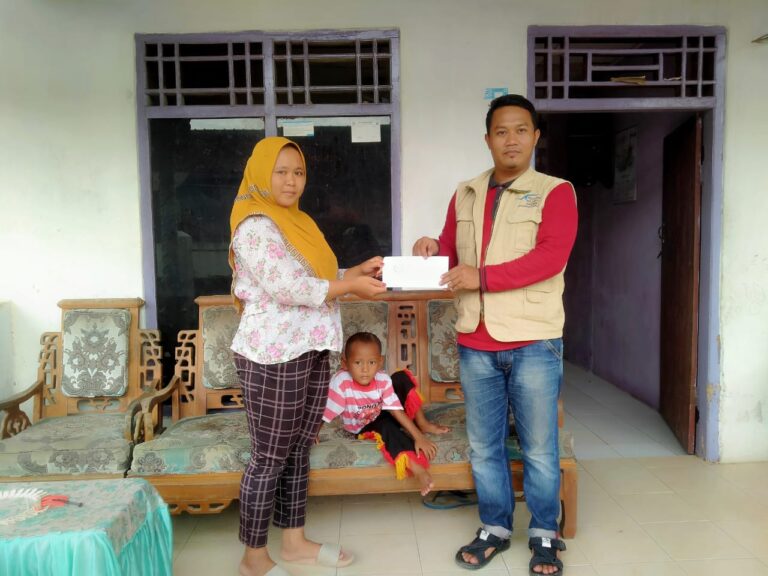Hebat!! Suplyer BPNT, CV. Bintang Jaya Artha Berikan Santunan. Ini Bentuknya…