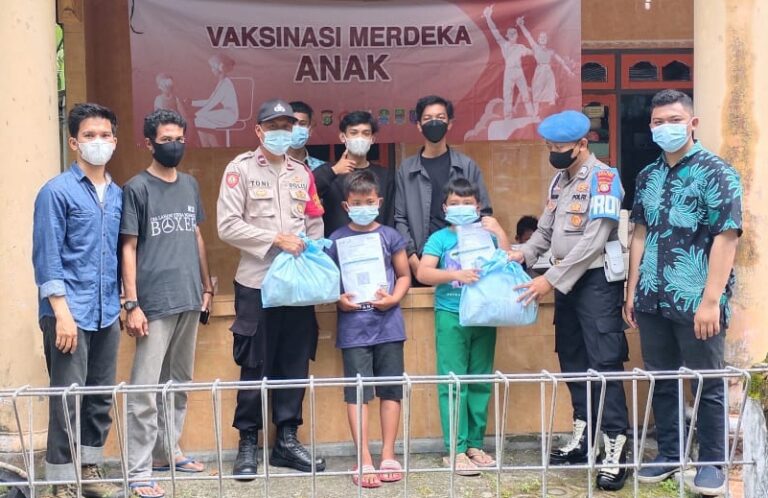 Vaksinasi Anak Usia 6-11 Tahun di Kepulauan Seribu Selatan, Kapolsek: 97 Persen Anak Sudah Suntik Vaksin COVID 19