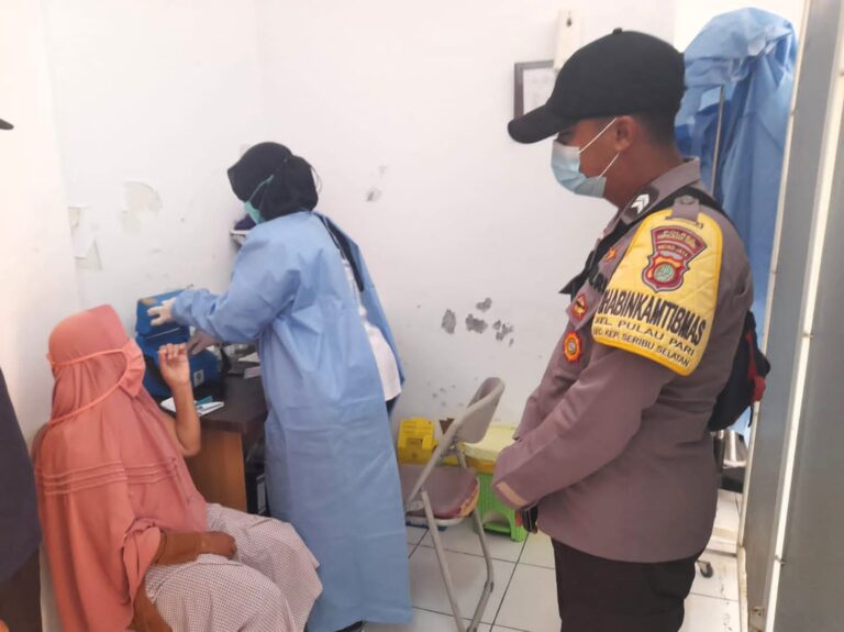 Gelar Suntik Booster COVID19 di Pulau Lancang, Polsek Kep Seribu Selatan Sasar Lansia Rentan Terpapar