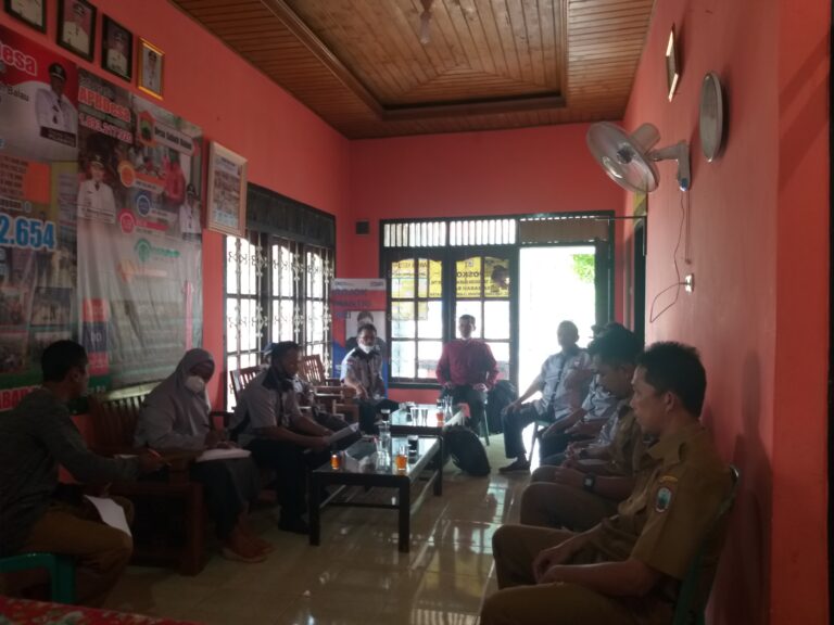 BPD  Undang Pemerintahan Desa di Kantor Desa Sabah Balau