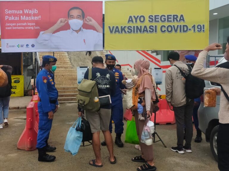 Ke Pulau Seribu, 90 Penumpang Kapal Scan PeduliLindungi di Pelabuhan Kaliadem