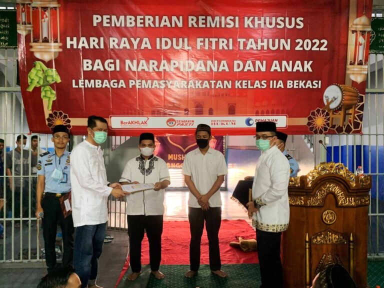 Melalui RK Idul Fitri, 9 Orang Bebas Dari Lapas Bulak Kapal Bekasi