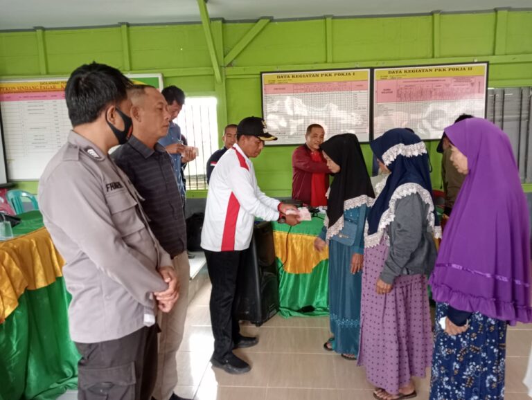 Rapat Penyusunan RPJMDes dan Pembagian BLT DD Tahap Ke III Pekon Sindang Pagar