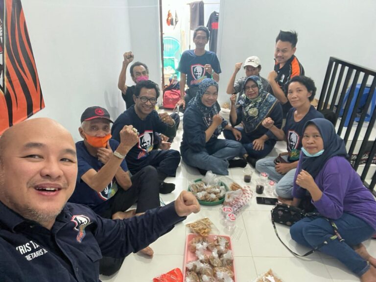 Sekjen Kornas Ganjarist Kris Tjandra Kukuhkan Kepengurusan Satrel Ganjarist Macan Kemayoran di Momen Hari Kesaktian Pancasila