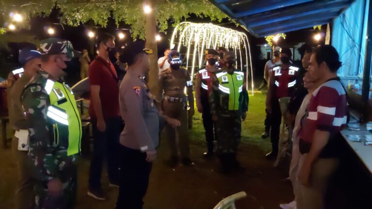 Antisipasi Gangguan Kamtibmas, Polres Pesawaran Polda Lampung Laksanakan Patroli Malam Sekala Besar