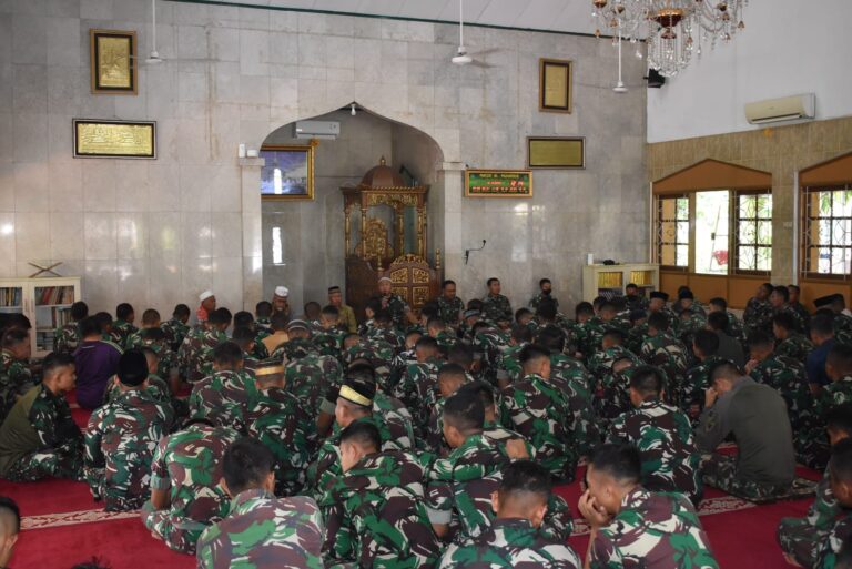Doa Bersama Dalam Rangka Memperingati Hari Juang TNI-AD Ke-77 Tahun