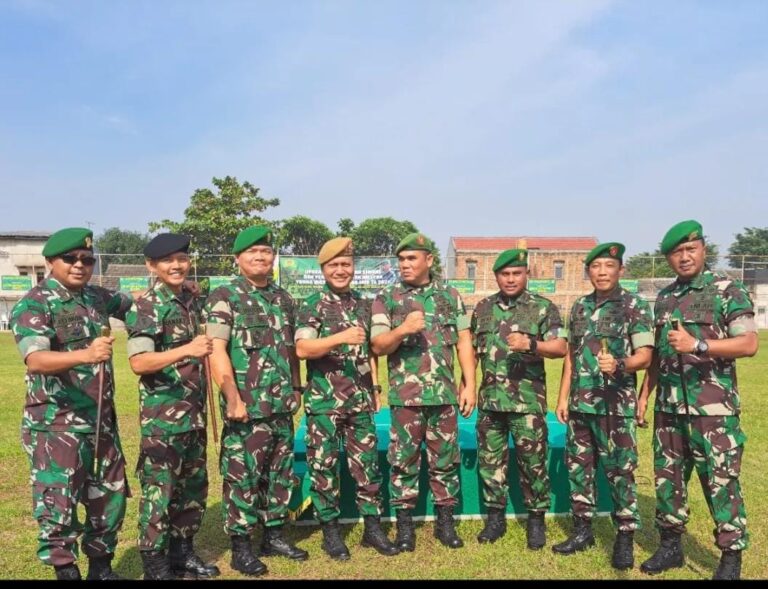 Dandim 0507/Bekasi Ikuti Upacara Penyerahan Simbol dan Pelepasan Peleton Beranting Yudha Wastu Pramuka Jaya Kodam Jaya