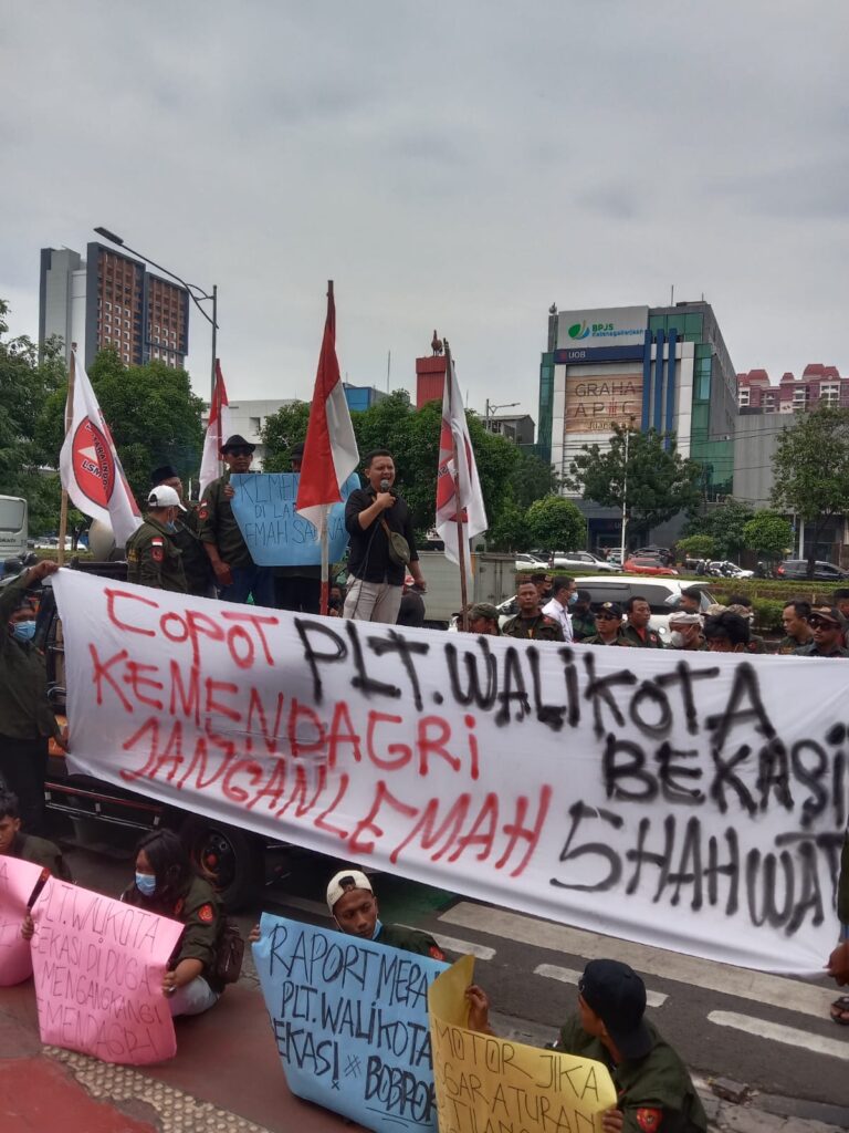 Unras KORUPSI Desak Kemendagri Untuk Copot Plt Walikota Bekasi