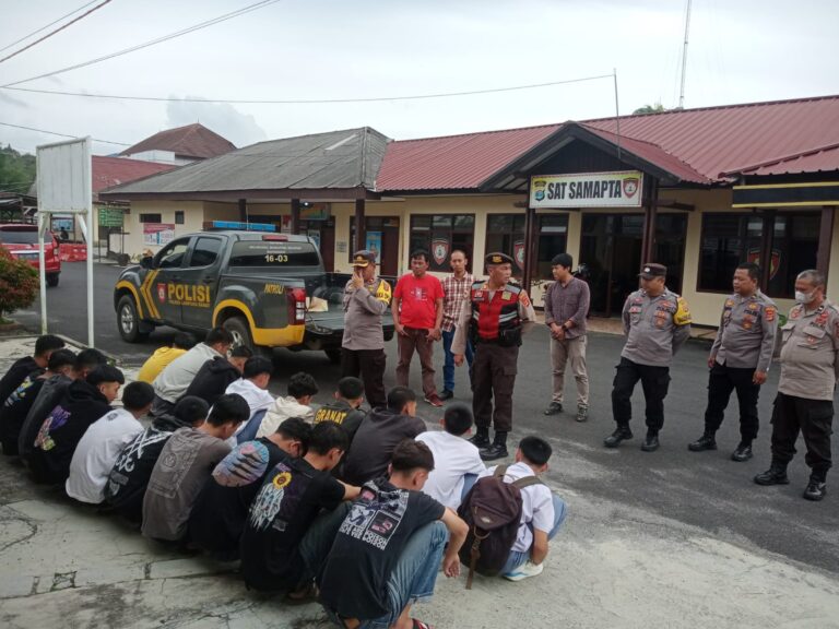 Polres Lampung Barat Amankan pelajar yang Hendak Tawuran Perang Sarung
