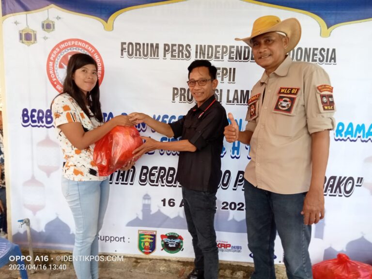 Aminudin Bagikan 1000 Paket Sembako di penghujung Bulan Suci Ramdhan 1444 H