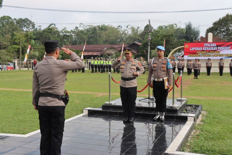 Sebanyak 18 personil Polres Lampung Barat naik pangkat periode 01 Juli 2023