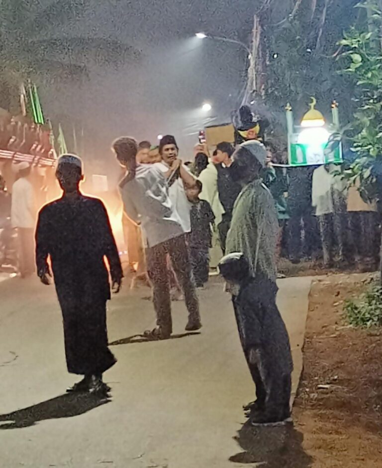Pawai Obor Dari Warga Kampung Legon Menyambut Tahun Baru Islam 1 Muharram