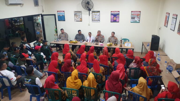 Polda Metro Pantau Giat Pos Kamling Juara 1 Lomba Satkamling dan Implementasi Program Polisi RW juga Halo Polisi*