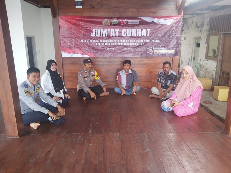 50 Pulau Sabira Sambangi Warga Jumat Curhat di Tengah Cuaca Buruk