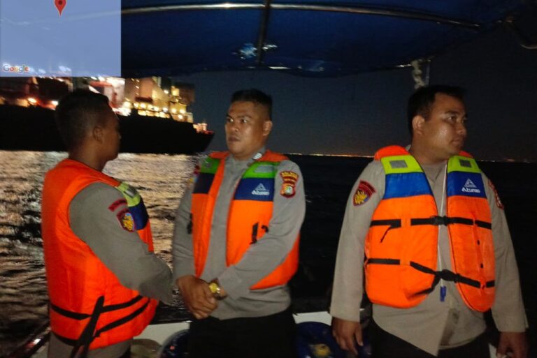 Team Patroli Satpolair Polres Kepulauan Seribu Beraksi! Antisipasi Tindak Kejahatan Laut di Perairan Pulau Untung Jawa