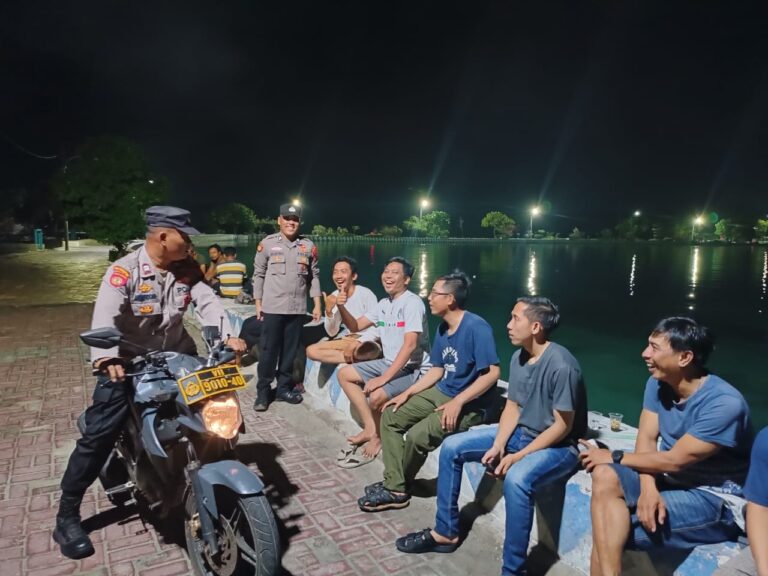 Polsek Kepulauan Seribu Utara Gelar Patroli Malam Polri Presisi, Himbau Remaja untuk Menciptakan Kondisi Aman dan Antisipasi Gangguan Kamtibmas