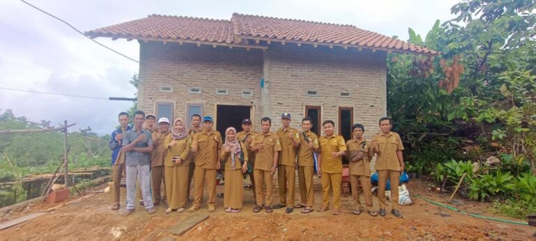 Pekon Air Bakoman  Realisasikan Program Bedah Rumah  Bersumber Dari APBD T.A 2023