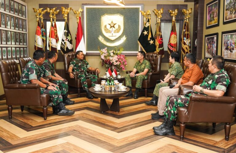 Pangdam Jaya Terima Kunjungan Atase Angkatan Darat Singapura