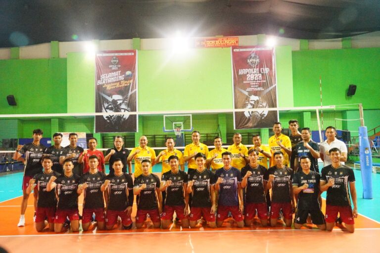 Wakapolda Metro Jaya Dampingi Kapolri Cek Persiapan Volley Ball Putaran ke-2 Piala Kapolri*