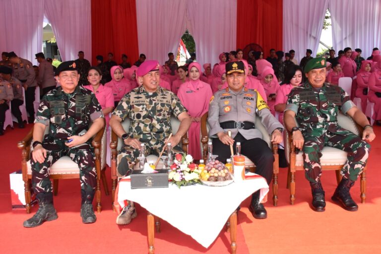 Pangdam Jaya Menghadiri Undangan Serah terima Pataka Korps Brimob Polri