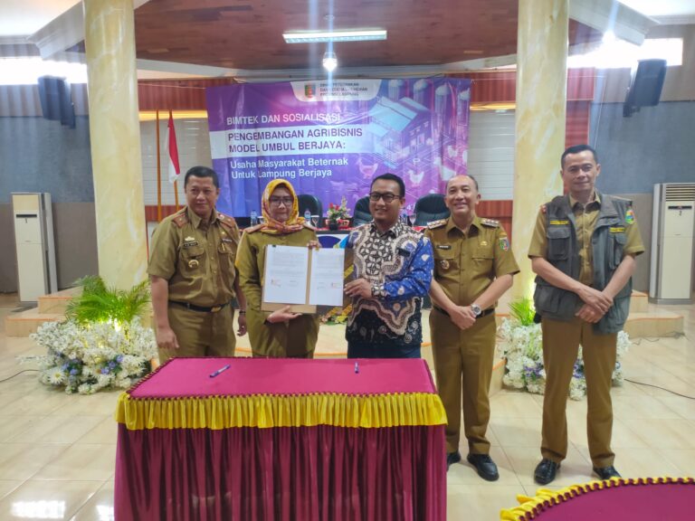 Pj. Bupati Tanggamus Ir. Mulyadi Irsan, MT Hadiri Bimtek Sosialisasi Pengembangan Agribisnis Model Umbul Berjaya