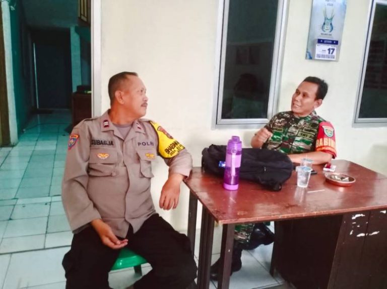 Bhabinkamtibmas Wilayah Hukum Polsek Cijeruk dan Babinsa Giat Sambangi dan Jalin Kedekatan Dengan Warga Binaan