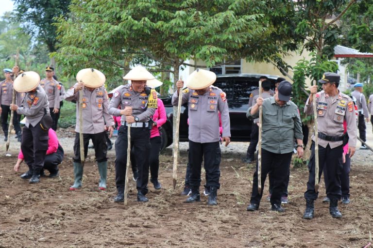 Polres Lampung Barat Launching Gugus Tugas Polri Mendukung Ketahanan Pangan
