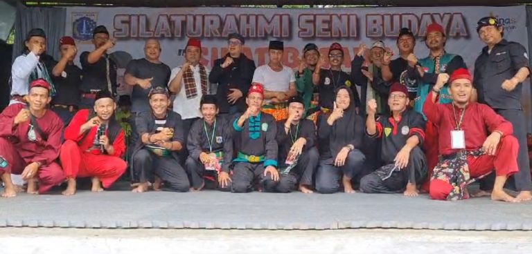 TEAM INTI Sukses Gelar Silaturahim Seni Budaya Silat Betawi dan Santunan Anak Yatim-Piatu di Pusat Kuliner JTS Kemayoran