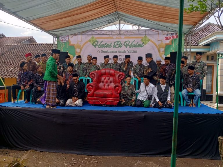 Halal Bihalal dan Santunan Anak Yatim Jadi Tradisi Tahunan di Desa Penyalahan, Jatinegara