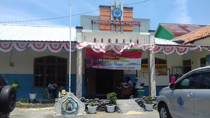 Kepala Desa Kaliwlingi Diduga Lakukan Pungli, Tak Ada Pembangunan Selama 5 Tahun Menjabat