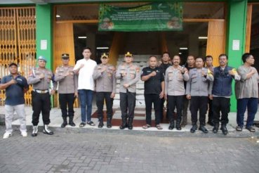 Kapolres Metro Jakarta Utara Tinjau Pasar Inpres Pademangan Barat dalam Rangka Operasi Brantas Jaya 2025