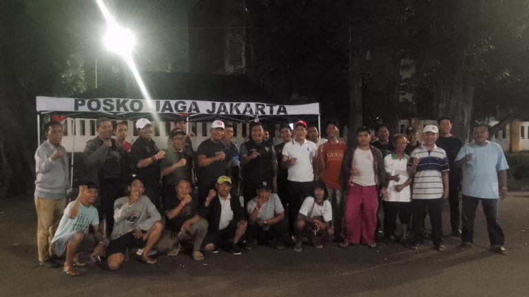 Posko Jaga Jakarta: Polres Metro Jakarta Pusat Bersama Warga dan Ormas Kemayoran Kawal Keamanan dari Potensi Gangguan Kamtibmas