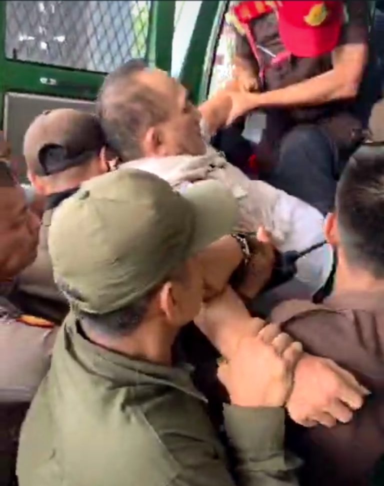Meski Berontak Dan Menolak, Kejari Bekasi Tetap Eksekusi Eks Dirut Pengelola Pasar Kranji Baru