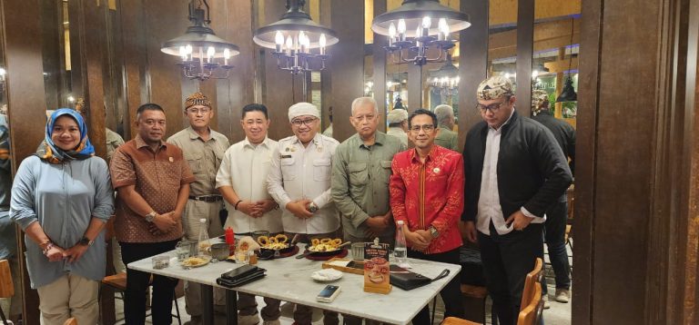 AMPETRA dan Dewan Adat Nasional Bahas Eksistensi Lahan Ulayat untuk Pertambangan Rakyat