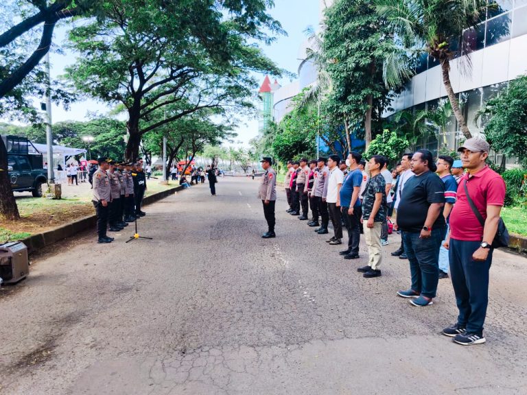 Polisi Gelar Apel dan TWG Pengamanan Konser Bryan Adams di Ancol
