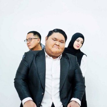 Sambut Ramadan 2026, Risty Ang dan Giant Jay Rilis Single Religi “Hidup Tanpa Kata”