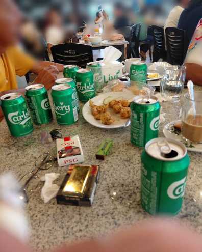 Mikol beredar di Food Court Sevenland Tanjung Uban, Diduga Belum Mengantongi Izin!
