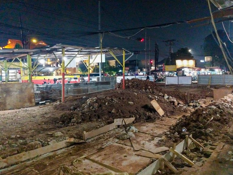 Taat Retribusi dan Berizin, Hak UMKM Tergerus Proyek Rp7,3 M Bekasi