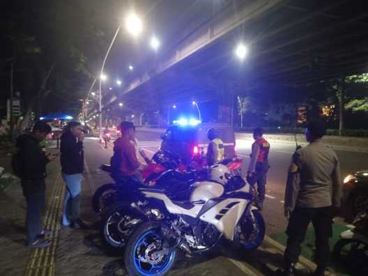Respons Cepat Laporan Warga, Patroli Polsek Cempaka Putih Cegah Potensi Balap Liar di Kawasan Rawasari