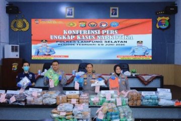 Polda Lampung Berhasil Gagalkan Penyelundupan Narkoba Senilai RP 235 Miliyar Di Bakauheni, 24 Tersangka Diamankan