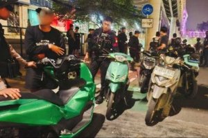 Brimob Polda Metro Jaya Amankan Lima Motor Diduga Balap Liar di Pulogadung, Cegah Gangguan Kamtibmas Jelang Pagi
