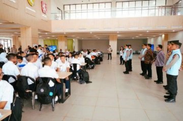 Polri Hadirkan Sekolah Unggulan Berstandar Dunia, 297 Siswa Mulai Tempati Kampus