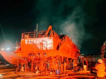Kapal KN SAR Ramawijaya Terbakar di Galangan Muara Baru, Polisi Selidiki Penyebab Kebakaran