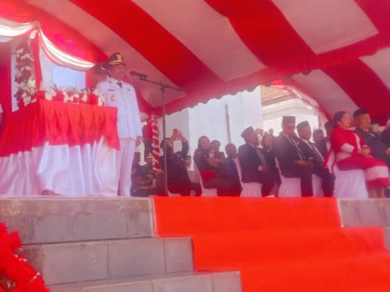 Upacara HUT Proklamasi Kemerdekaan RI ke-81 di SBB, Bupati Apresiasi Pihak yang Terlibat Menyukseskan Rangkaian Kegiatan