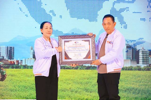 Kapolri Jenderal Listyo Sigit Prabowo Resmi Jadi Anggota Kehormatan KSBSI