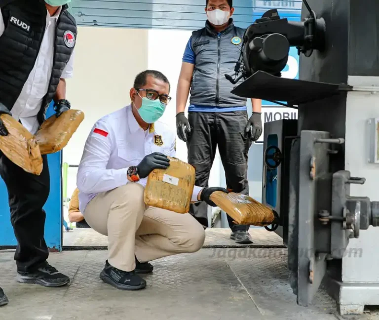 97 Perkara Inkracht, 85 Kg Ganja Dimusnahkan Kejari Kota Bekasi