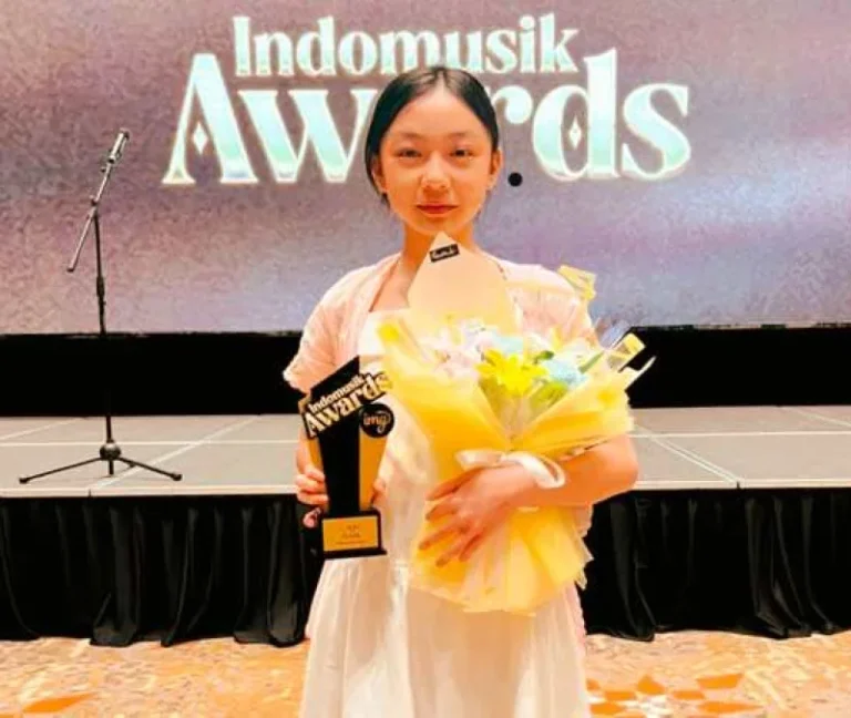 Lindee Cremona Raih Penghargaan Indomusik Awards 2026 Lewat Lagu “Kucing – di Tempat Biasa”